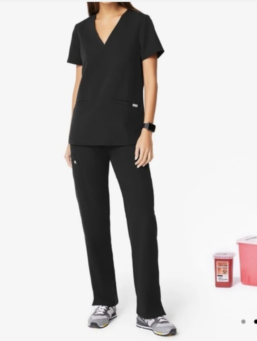 Figs Set of Black Kade Cargo Scrub Pants & Casma Top Size S